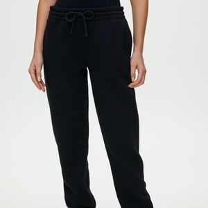 TNA Cozy Fleece Boyfriend Sweatpant